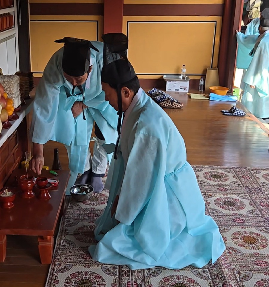 KakaoTalk_20251125_160645833_09.jpg